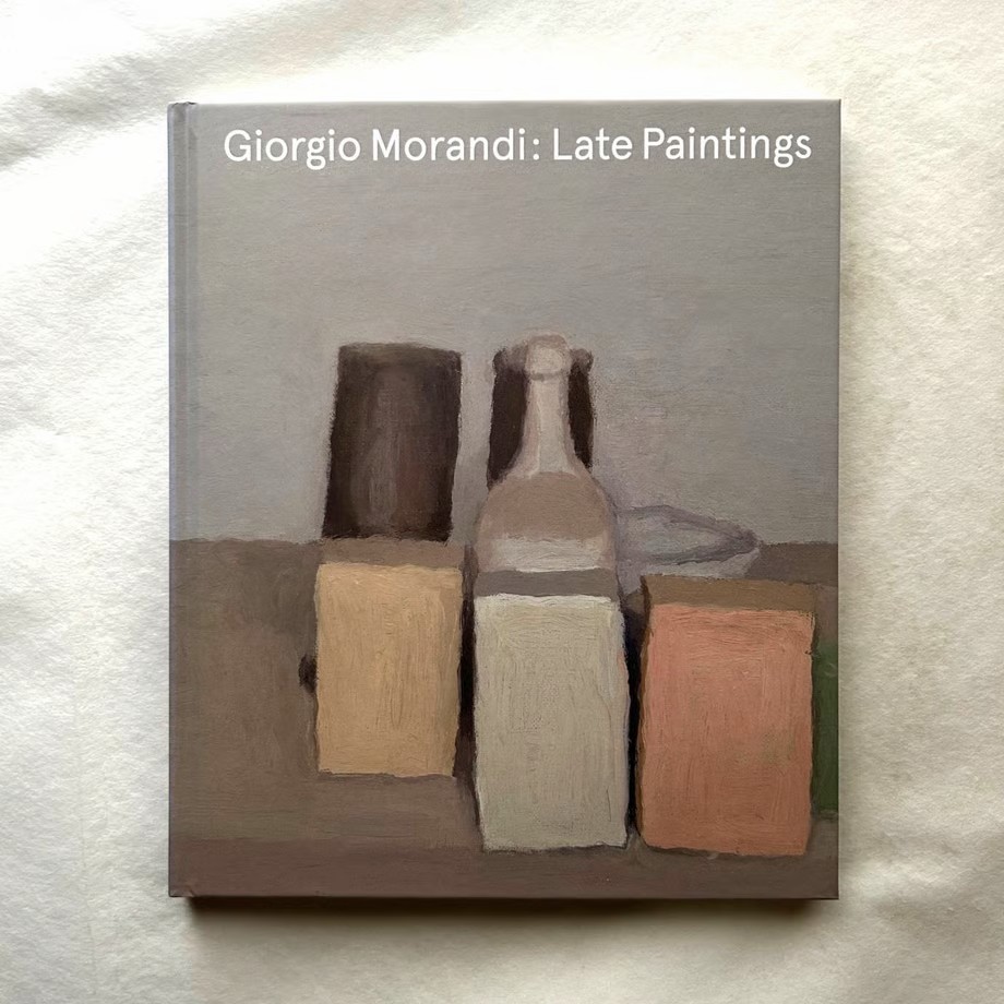 Giorgio Morandi Late Paintings / Laura Mattioli - 本まるさんかくし