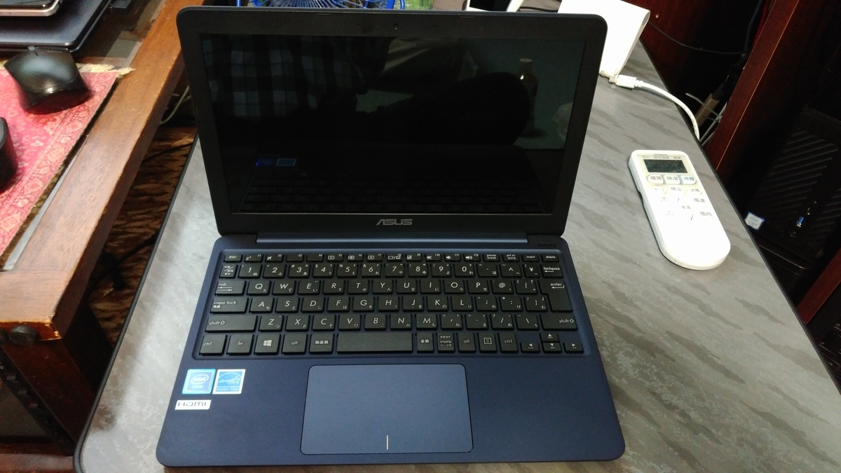 ASUS Vivobook E200H(A)にストレージ(SSD)追加 - Hone.のPC工房