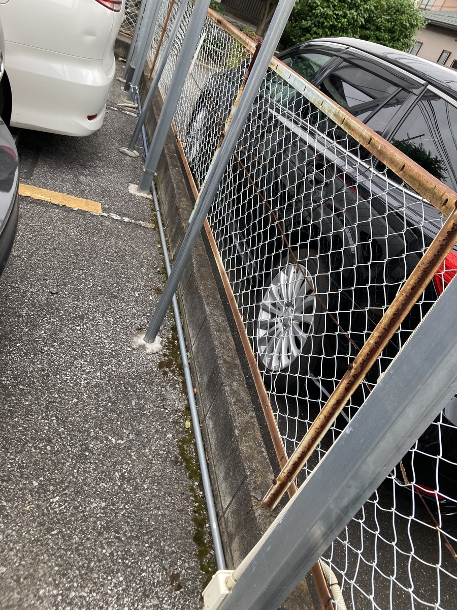 素人　駐車場野外露出 電気工事法違反のコインパーキングを見つけた気がしたので改めて確認した - honeylab's blog