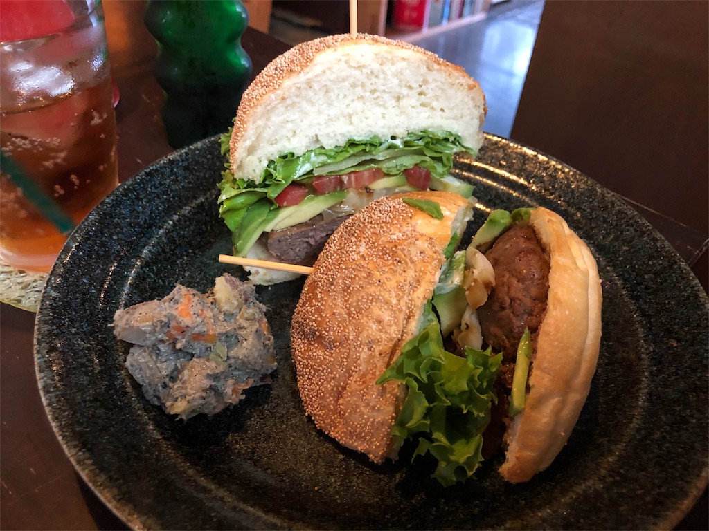 f:id:honeysuckle01:20190903204147j:image f:id:honeysuckle01:20190903204147j:image