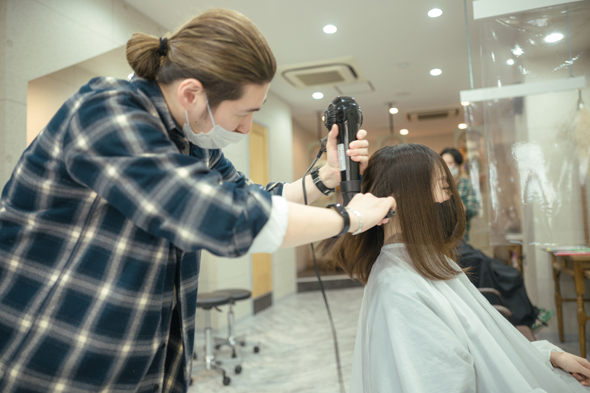ヘアサロンma'am zee Connection.（マアムジーコネクション