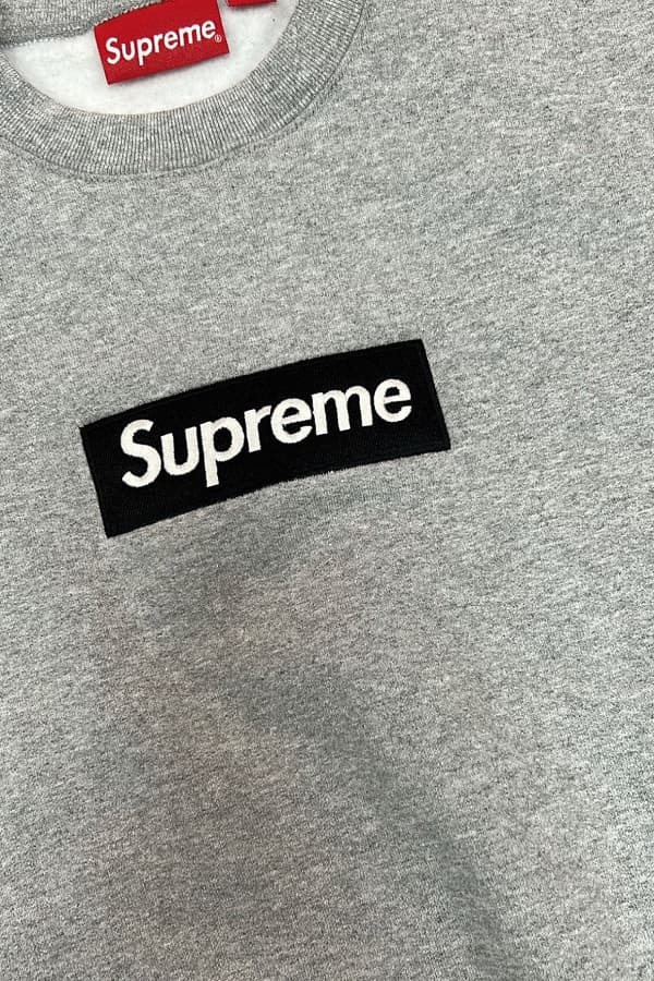 Supreme アイボリー スウェット　ミニロゴ Supreme シュプリーム 2023AW Small Box Polo Sweater スモール