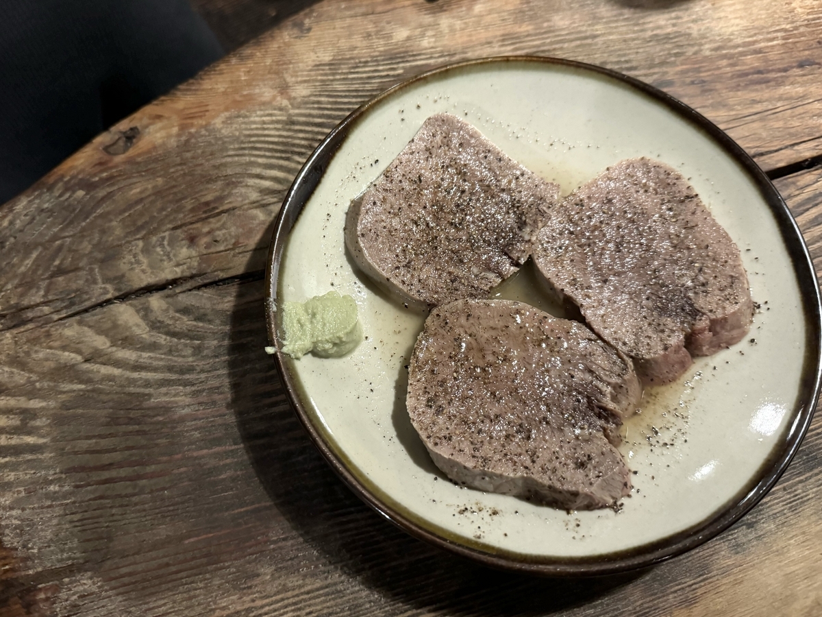 東京の牛タン専門店は本場仙台の味を超えることができるのか?【たん焼 忍】 - 本能ブログ【東京とカメラといろいろと】