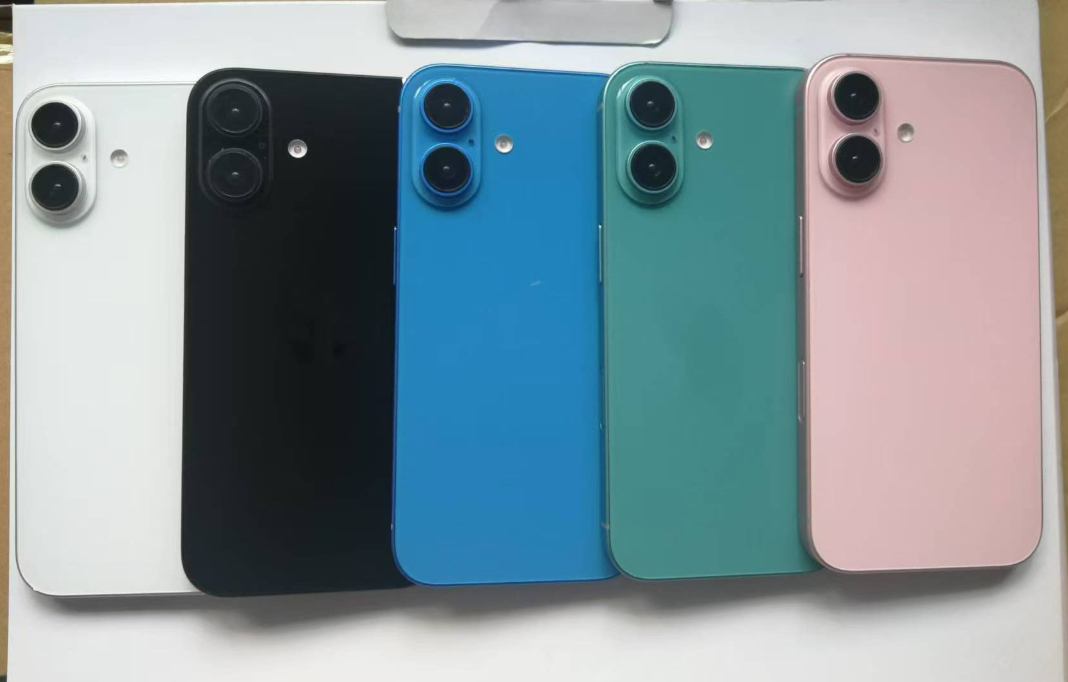 08 iPhone14 ミッドナイト SIMフリー 美品 バッテリー88% 08 iPhone14