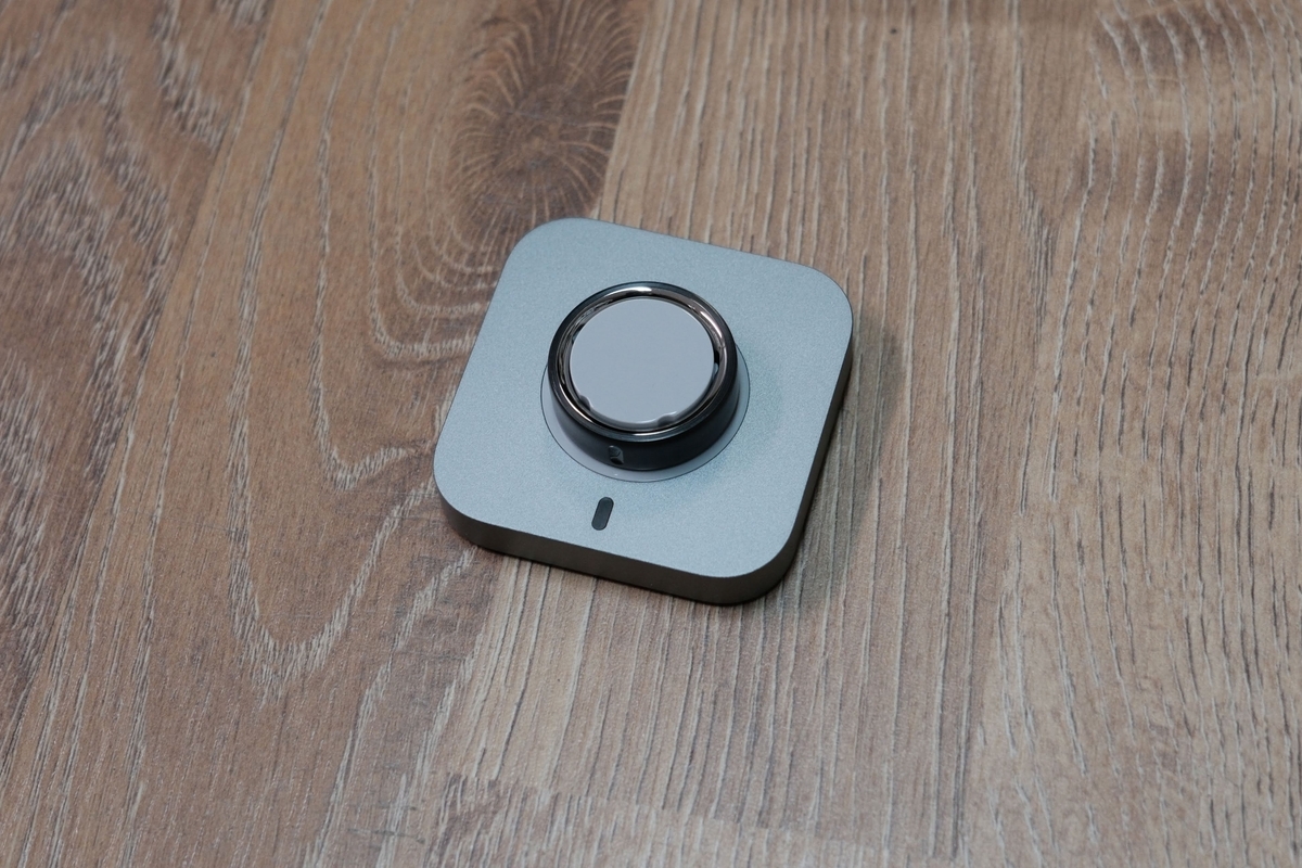 新品のOura Ring 4 Stealth 本体クローズアップ