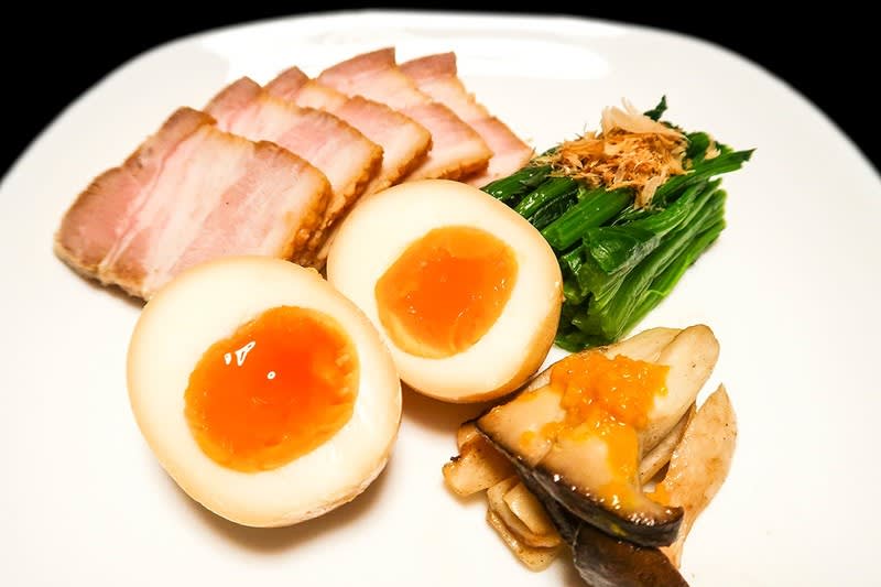 煮たまご半熟仕上げ ～チャーシューのタレは捨てるべからず～ - 炎の