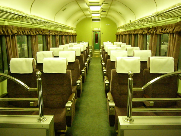乗車記】急行きたぐに～583系B寝台下段（新潟→大阪） - 本日も「鉄曜日」