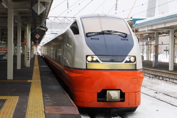 乗車記】JR東日本 特急つがる～E751系グリーン席（青森→鷹ノ巣