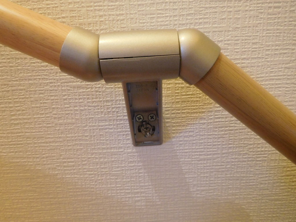 自宅の階段手摺の ぐらぐら を修理してみた Hoshiidake S Diary