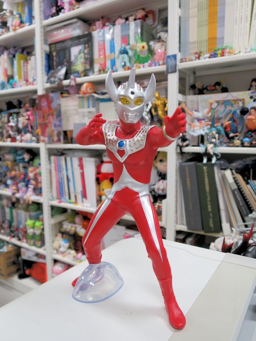 ウルトラマンタロウ 英雄勇像 ウルトラマンタロウ - ホスピタリティ