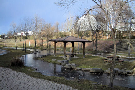 P13せせらぎ公園.JPG