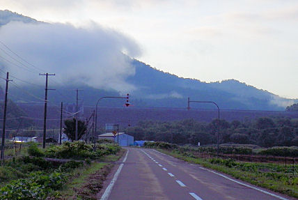 0820_岩尾内ダム正面.jpg