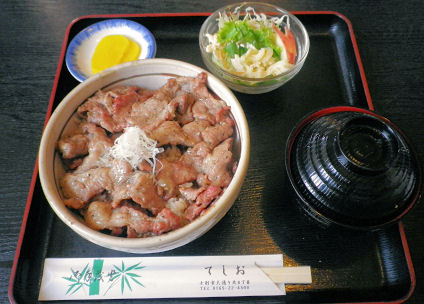 0822_サフォーク丼.jpg