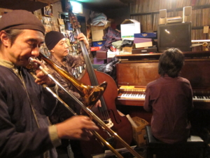 f:id:hothousegogo:20101213213228j:image