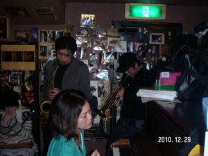 f:id:hothousegogo:20101229233011j:image