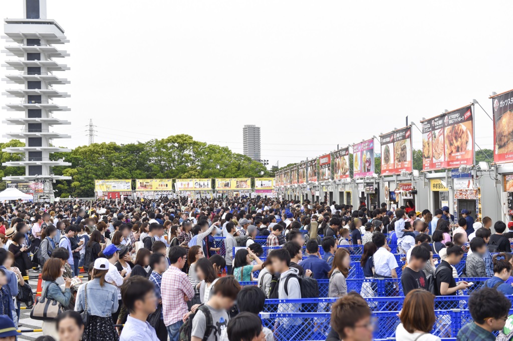 エバラ お台場の肉フェスにサーロインを使った 東京風ステーキ丼 流通ニュース