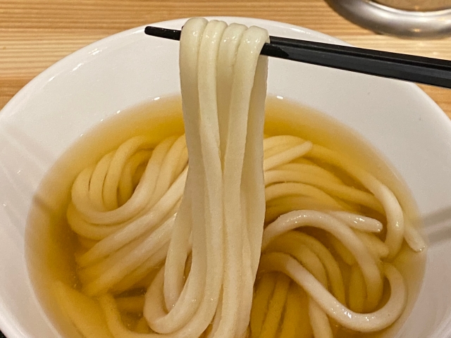 奈良県天理市で味わううどん『自家製うどん うさ』の「とりてんひや