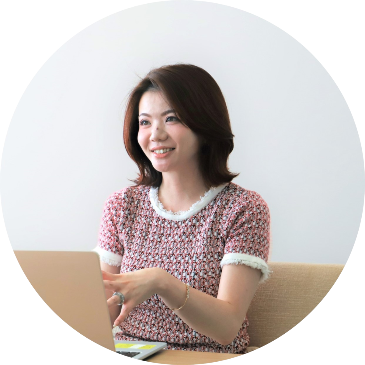 作間 馨さんの顔写真
