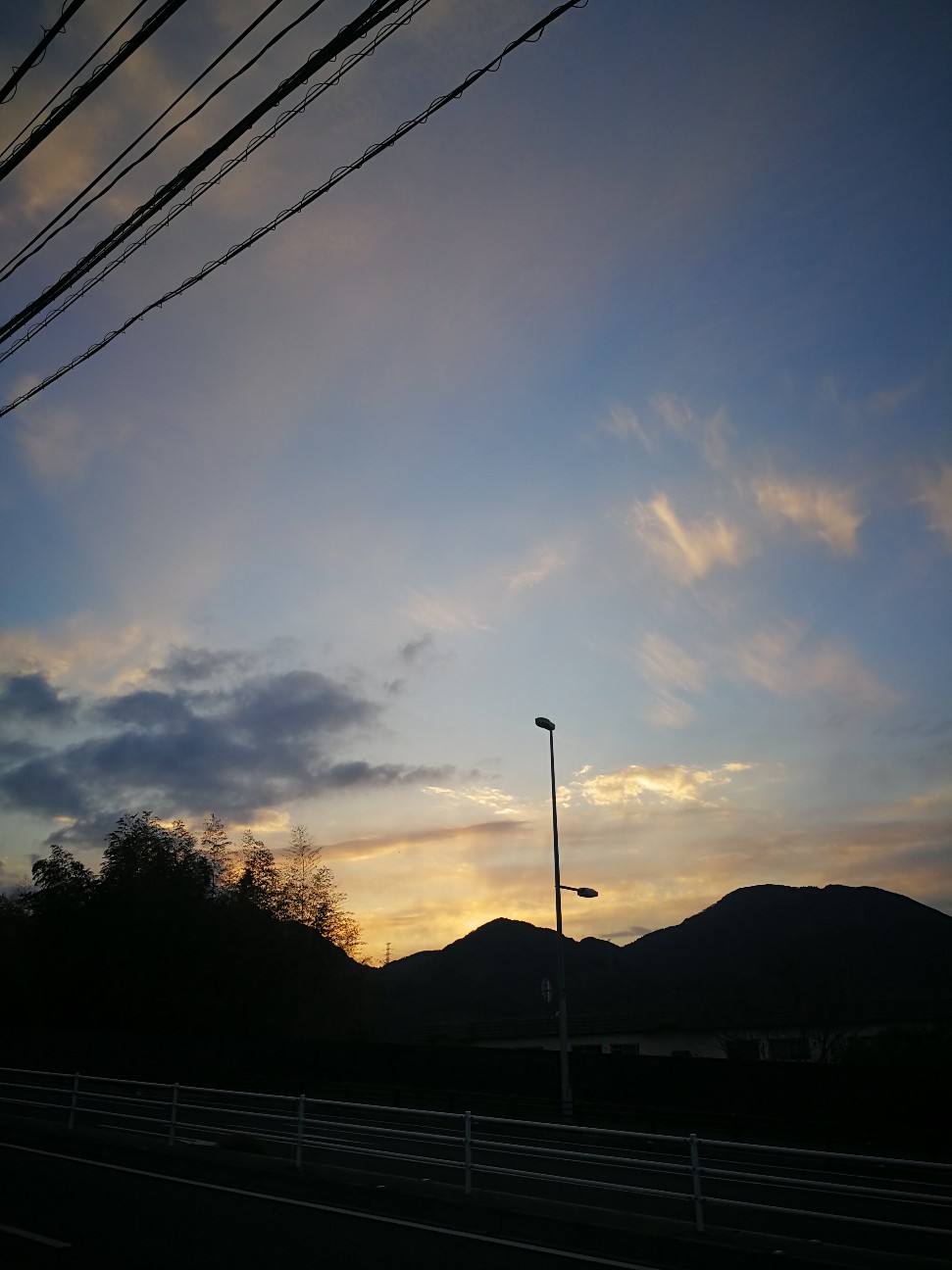 f:id:hrhsmto:20190328214604j:plain f:id:hrhsmto:20190328214604j:plain