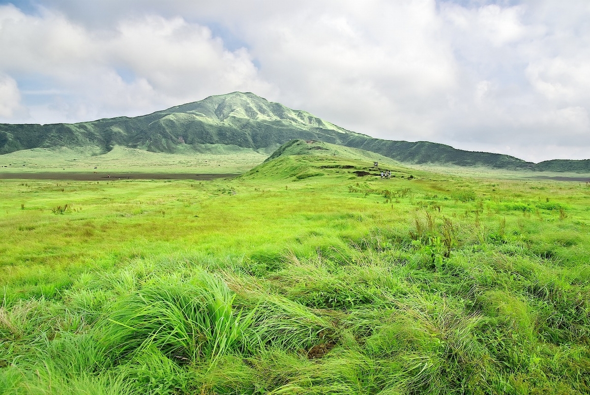 阿蘇の草千里ヶ浜