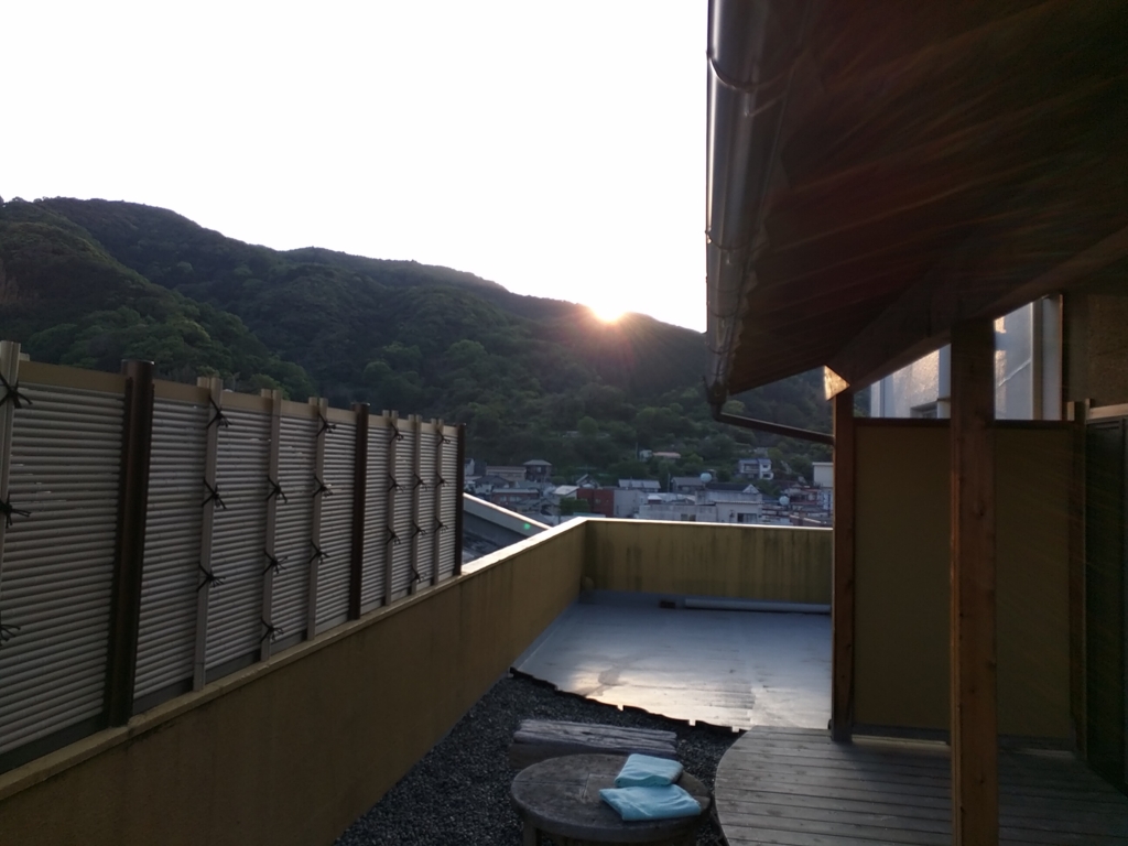 f:id:hrktksm:20160505193029j:plain