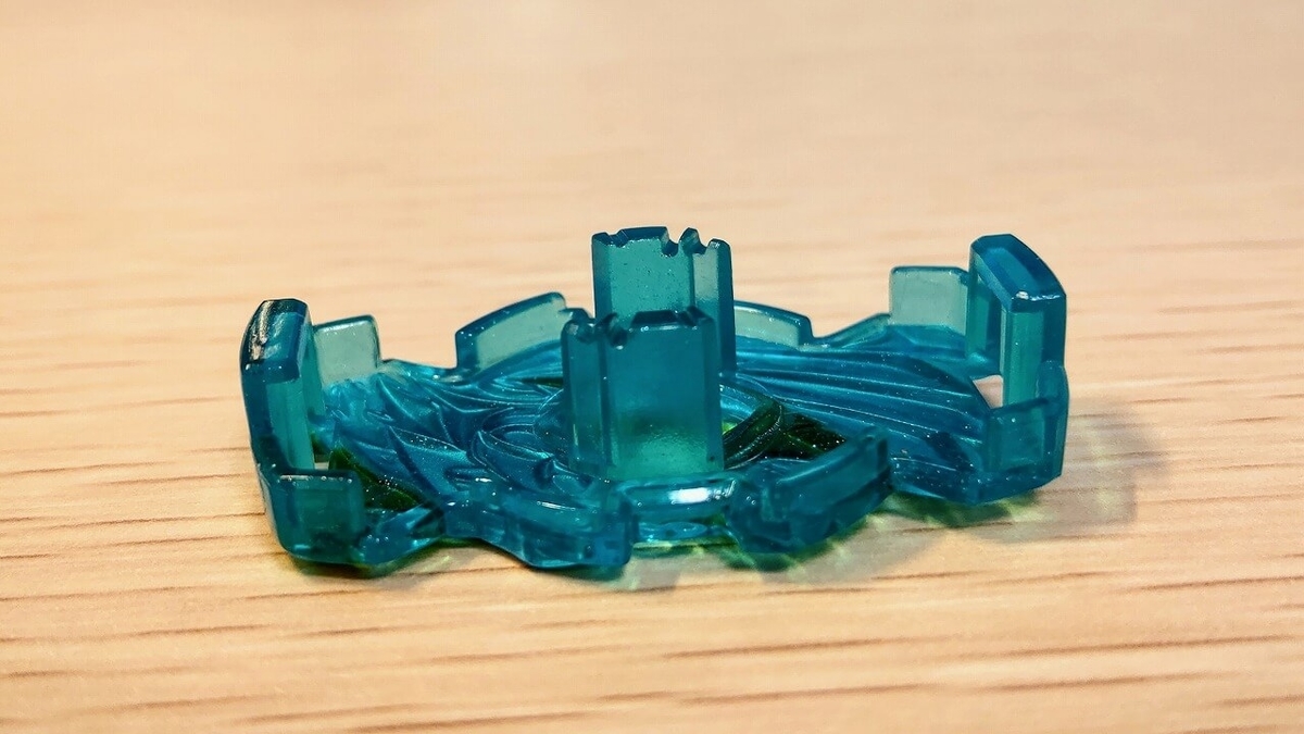 f:id:hrktksm:20190815103615j:plain ペガサスチップ ロック形状