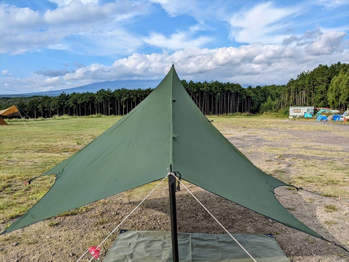 GOGlamping 山帆ヘキサタープ TC 後方から見てみた様子