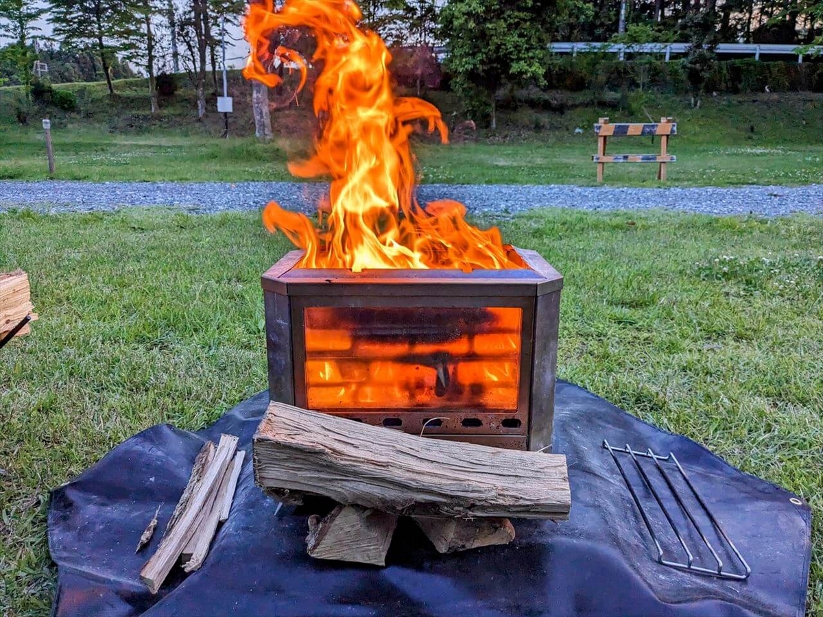 CAMPING TOGETHER カシオペア｜大注目メーカーの新作焚き火台を