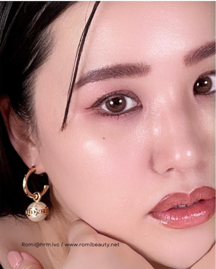 CHANEL レティサージュ ツイードピンク チーク ブラシ付き 美品 シャネル / レ ティサージュ 10 ツイードピンクの公式商品情報
