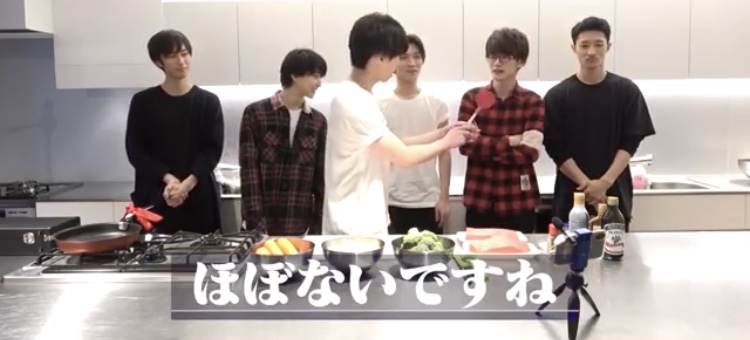 f:id:htn_o873:20190521211719j:plain f:id:htn_o873:20190521211719j:plain
