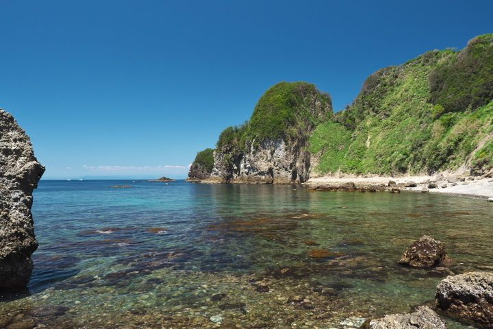 つば沢海岸の隣の海岸