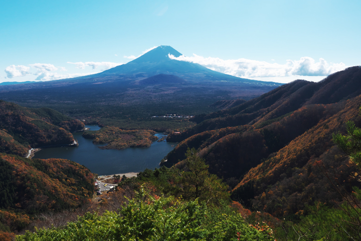 精進湖　富士山