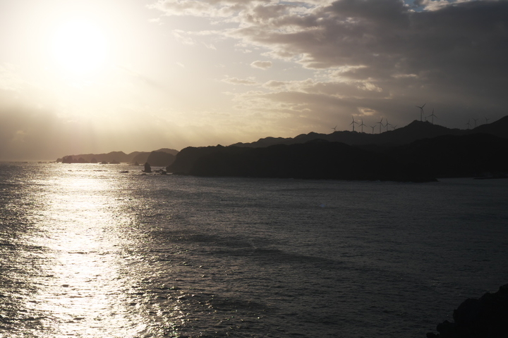 タライ岬　夕日