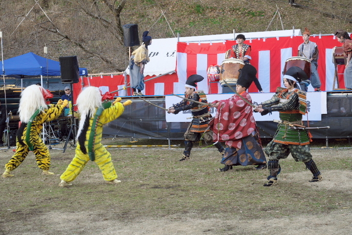 鵺踊り