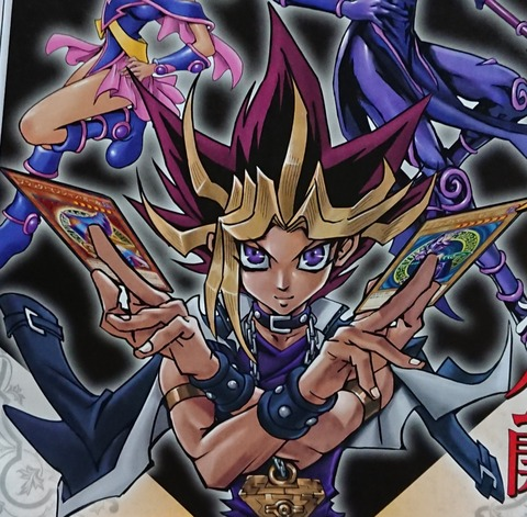 遊戯王20周年!「モンスターアートボックス」の商品情報まとめ!9600種類のカード,設定資料付きなど