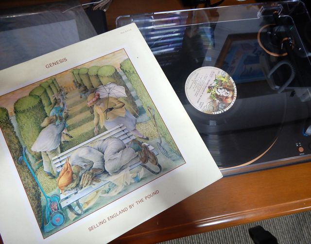 THE MUSICAL BOX - Selling England by the Pound, the iconic 1974