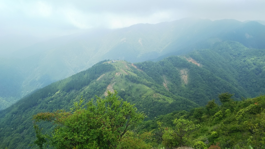 f:id:hundredmiler:20180610224206j:plain f:id:hundredmiler:20180610224206j:plain