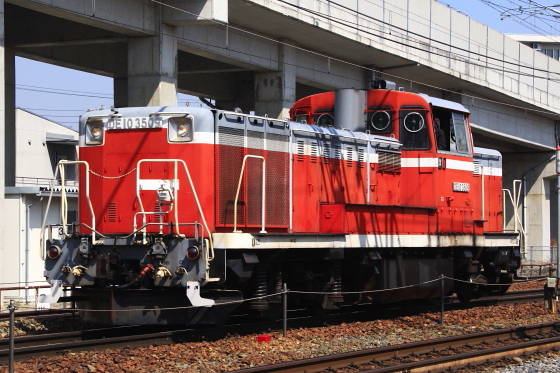 DE10－3509（新鶴見）単機回送 - ガタゴト日誌