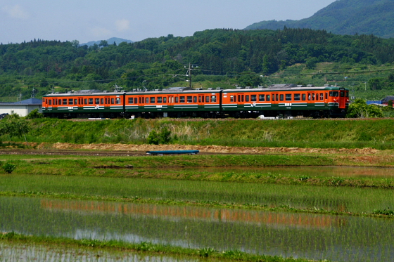 115系訓練車信越本線で運転 - ガタゴト日誌