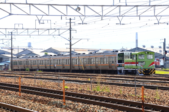 211系2000番台N57編成解体線へ - ガタゴト日誌