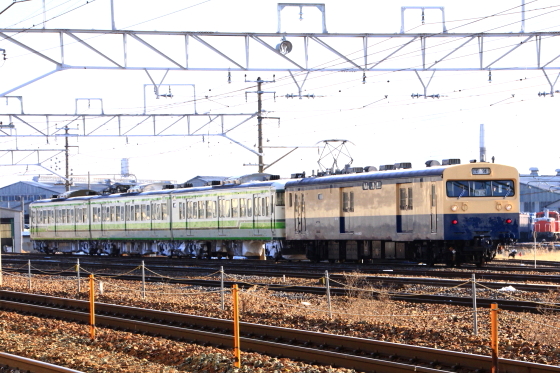 KATO 115系1000番台とクモニ143計8両セット ☆KATO 115系15両編成＋クモニ143 計16両編成