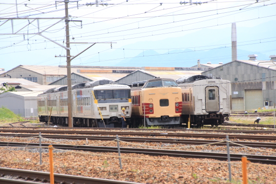 183系・189系N101編成が解体線へ - ガタゴト日誌