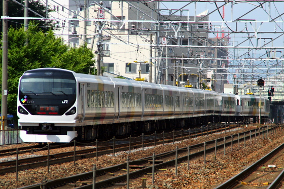 E257系11両出場（M201編成+M103編成） - ガタゴト日誌