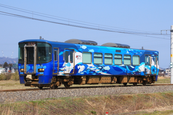 ET122形気動車 妙高はねうまライン試運転 - ガタゴト日誌