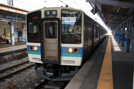 特急諏訪しなの号乗車 - ガタゴト日誌