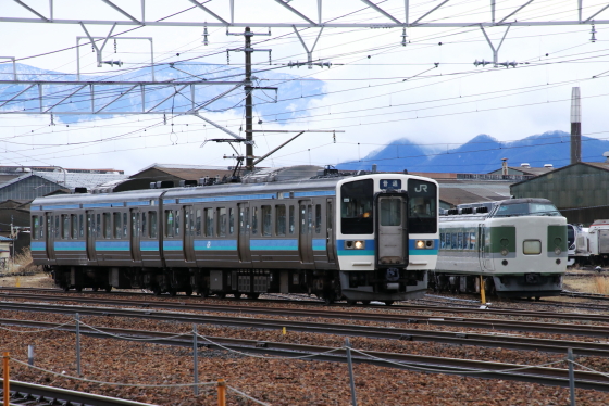 211系3000番台　3両セット 211系3000番台 長野色 3両セット (3両セット) (鉄道模型