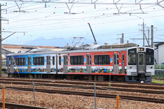 えちごトキめき鉄道　ET127系 えちごトキめき鉄道ET127系V4編成構内試運転 - ガタゴト日誌