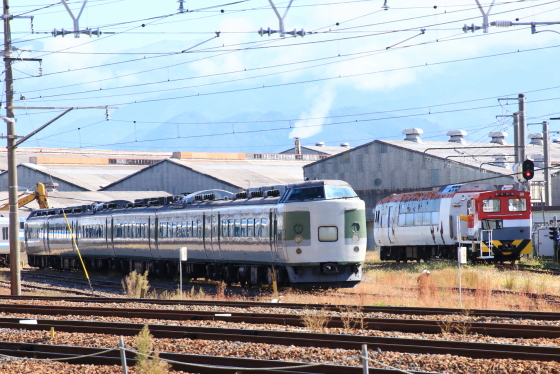 ｸﾛ253-1（元：成田エクスプレス先頭車）が工場へ - ガタゴト日誌