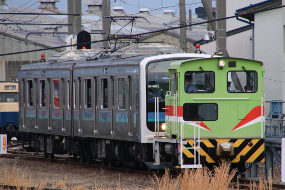 Sora Bay Shuttle氏専用ページ 209系訓練車 JR東日本 209系 大宮訓練車 | ペパるネット～ペーパークラフト