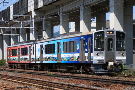 えちごトキめき鉄道　ET127系 えちごトキめき鉄道ET127系に機器更新車が登場｜鉄道ニュース